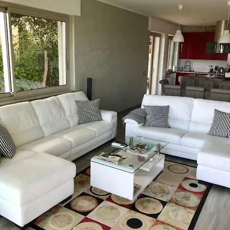 Mimosa - Large Luxury For Two Families! * San Remo